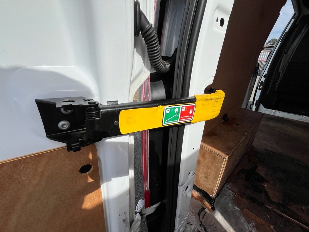 Used Ford Transit Custom 2020 for sale - 76068879: Photo 24