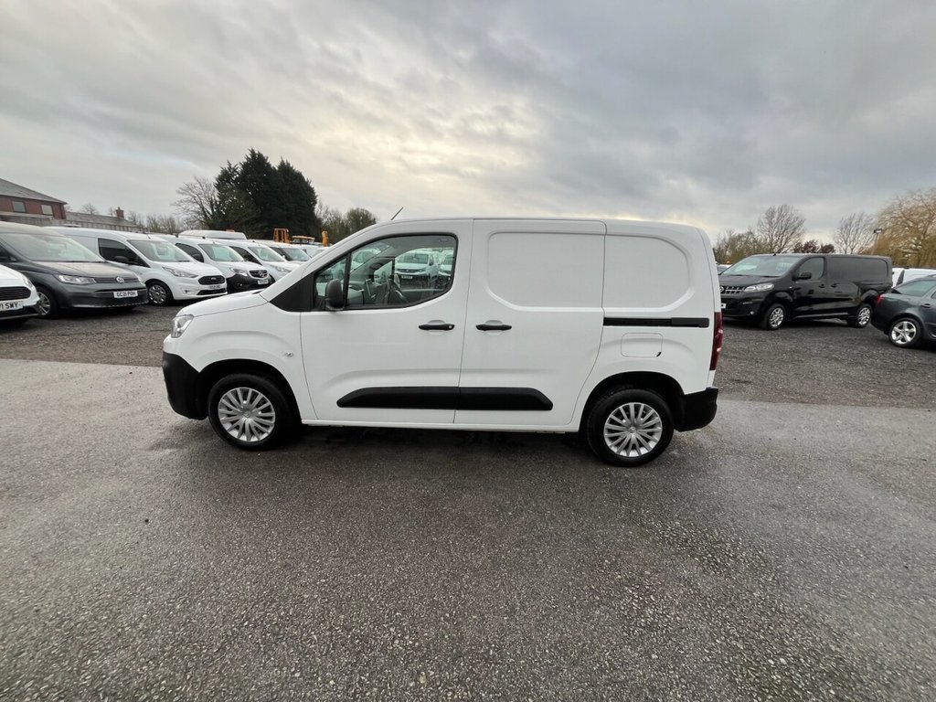 Used Citroen Berlingo 2021 for sale - 76985756: Photo 4