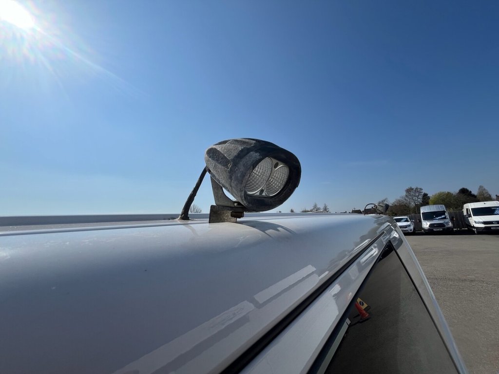 Used Volkswagen Transporter 2020 for sale - 77188133: Photo 15