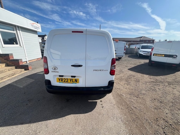 Used Toyota ProAce 2022 for sale - 74344854: Photo 35