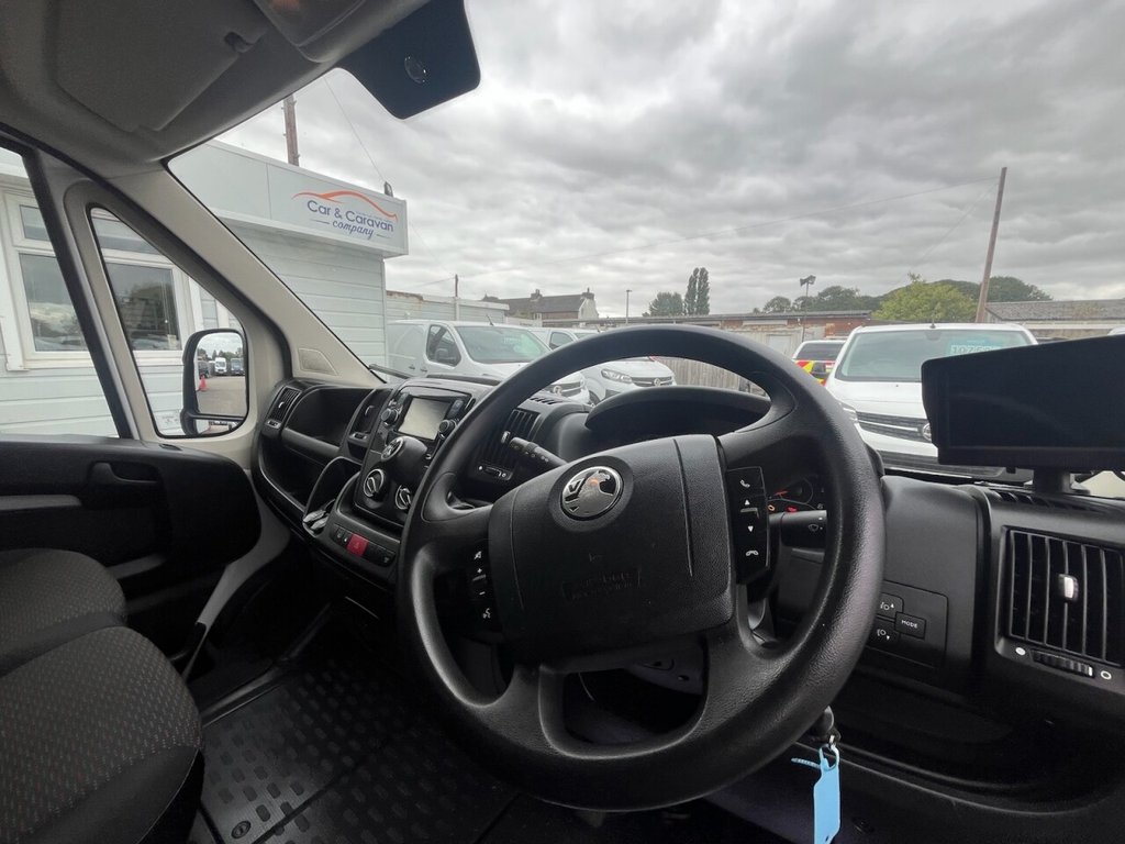 Vehicle 29