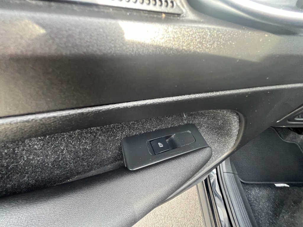 Used Volvo XC40 2019 for sale - 77621301: Photo 28