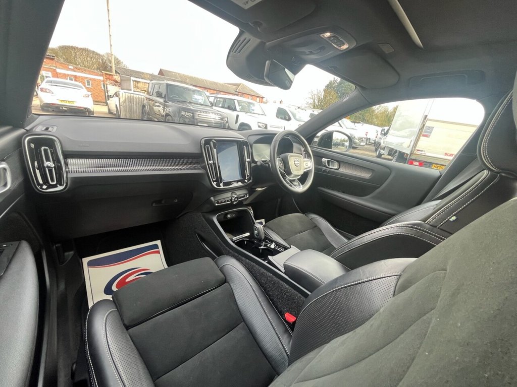 Used Volvo XC40 2019 for sale - 77621301: Photo 29