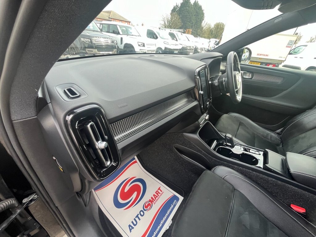 Used Volvo XC40 2019 for sale - 77621301: Photo 32