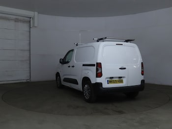 Used Peugeot Partner 2020 for sale - 75433493: Photo