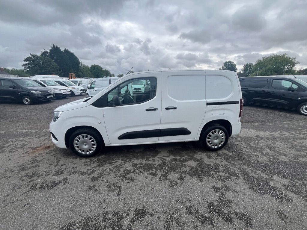 Used Vauxhall Combo 2020 for sale - 76345174: Photo 4