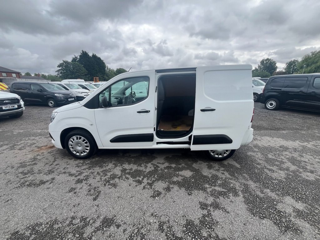 Used Vauxhall Combo 2020 for sale - 76345174: Photo 6