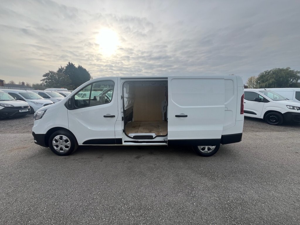 Used Renault Trafic 2023 for sale - 76245302: Photo 10