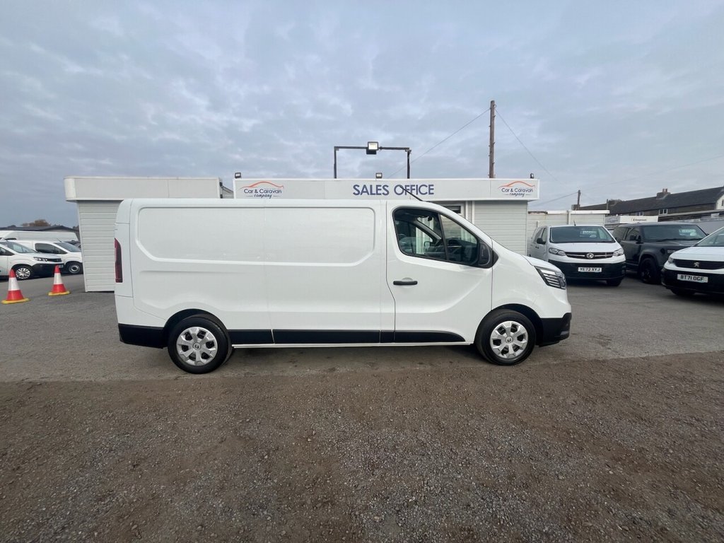 Used Renault Trafic 2023 for sale - 76245302: Photo 4