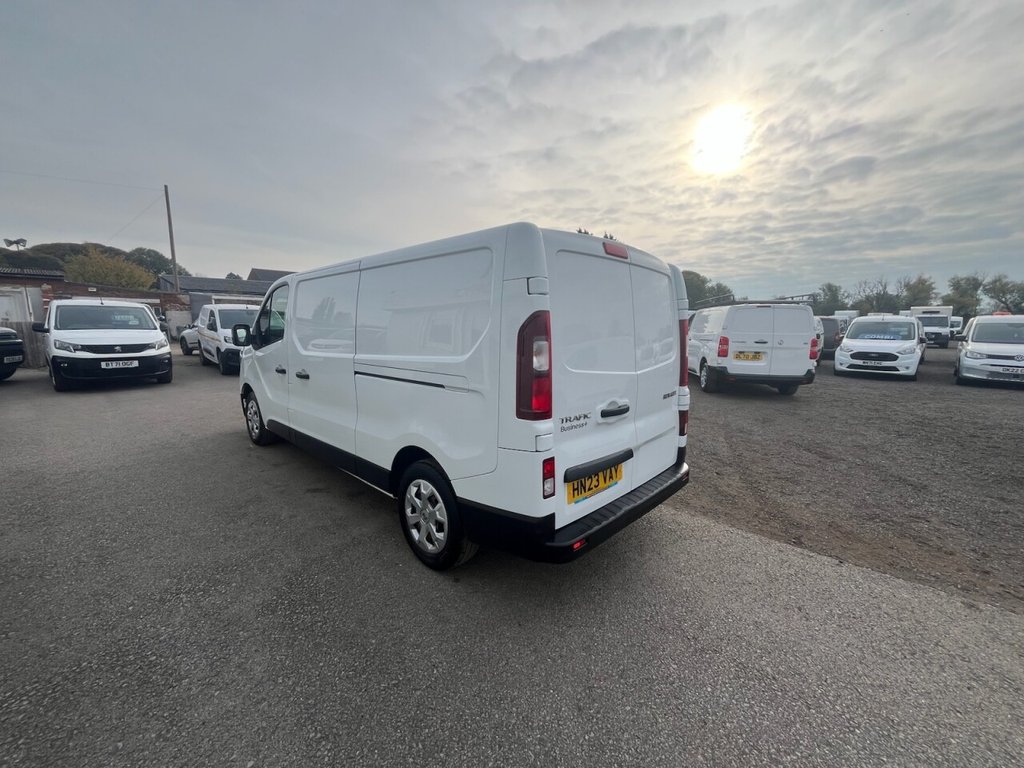 Used Renault Trafic 2023 for sale - 76245302: Photo 6