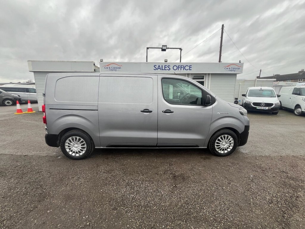 Used Toyota ProAce 2021 for sale - 77680303: Photo 16