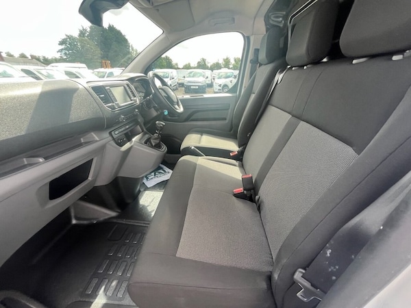 Used Vauxhall Vivaro 2022 for sale - 75321121: Photo 12