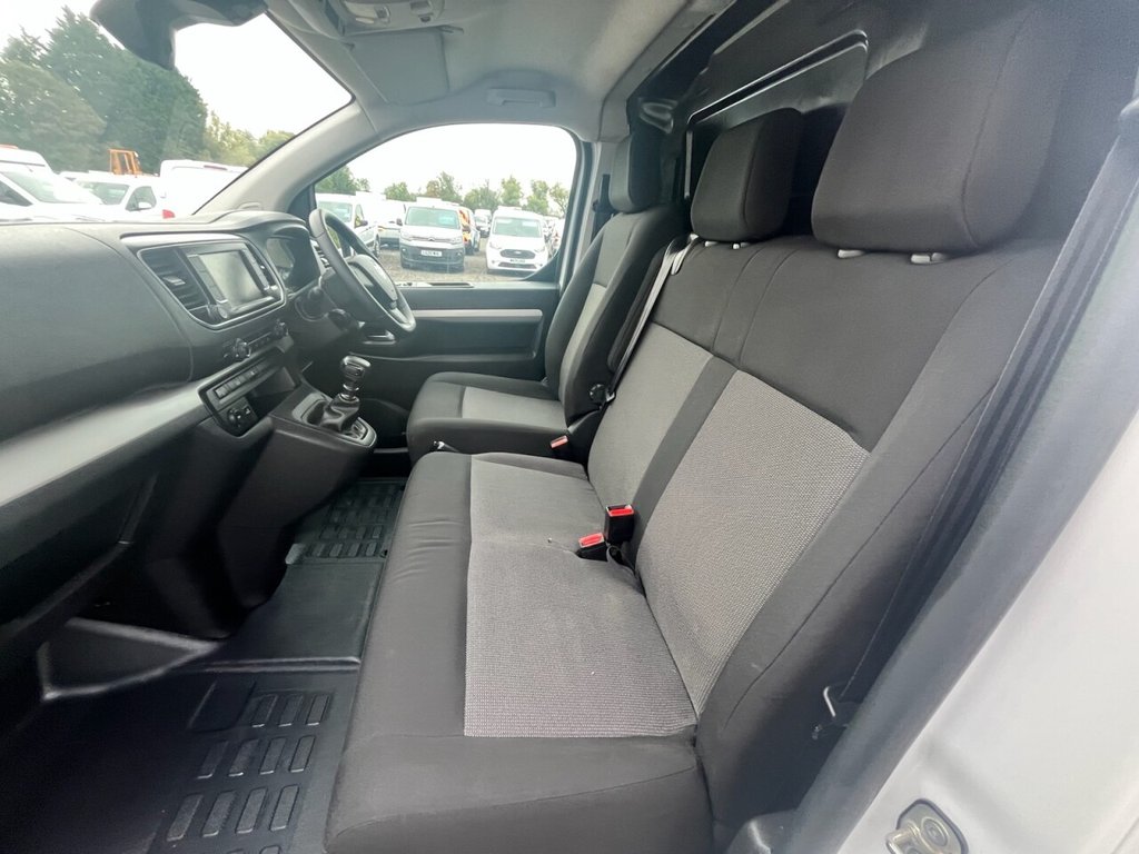 Used Vauxhall Vivaro 2022 for sale - 76266822: Photo 13