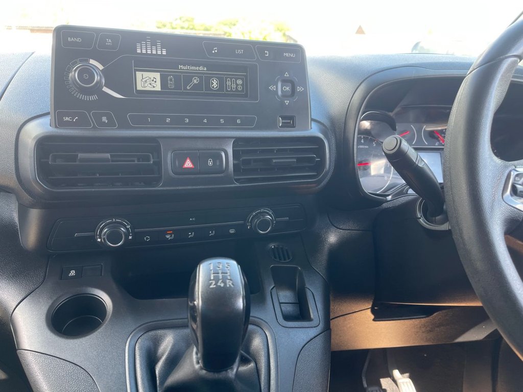 Vehicle 33