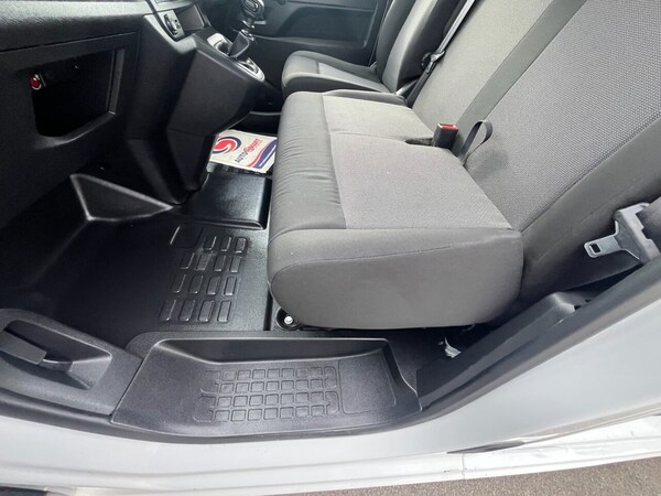Used Vauxhall Vivaro 2023 for sale - 75433516: Photo 16