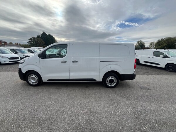 Used Vauxhall Vivaro 2023 for sale - 75433516: Photo 4