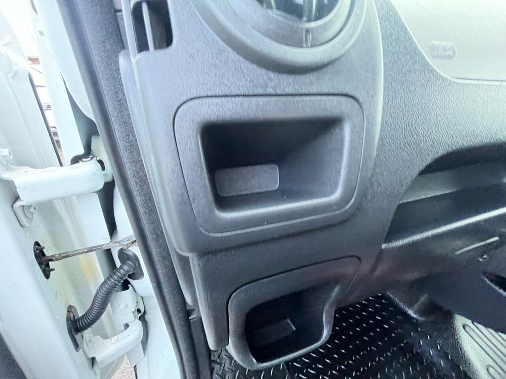 Used Vauxhall Movano 2017 for sale - 77212005: Photo 16