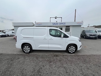 Used Vauxhall Combo 2021 for sale - 76080535: Photo