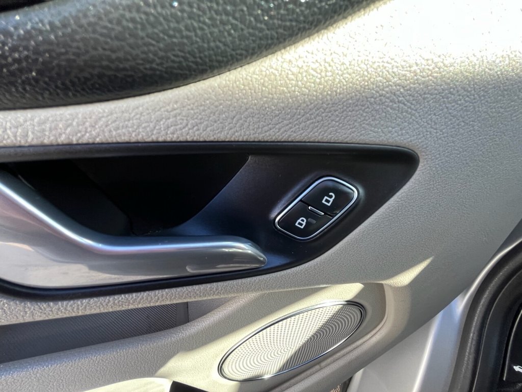 Used Ford Tourneo Custom 2022 for sale - 76080733: Photo 28