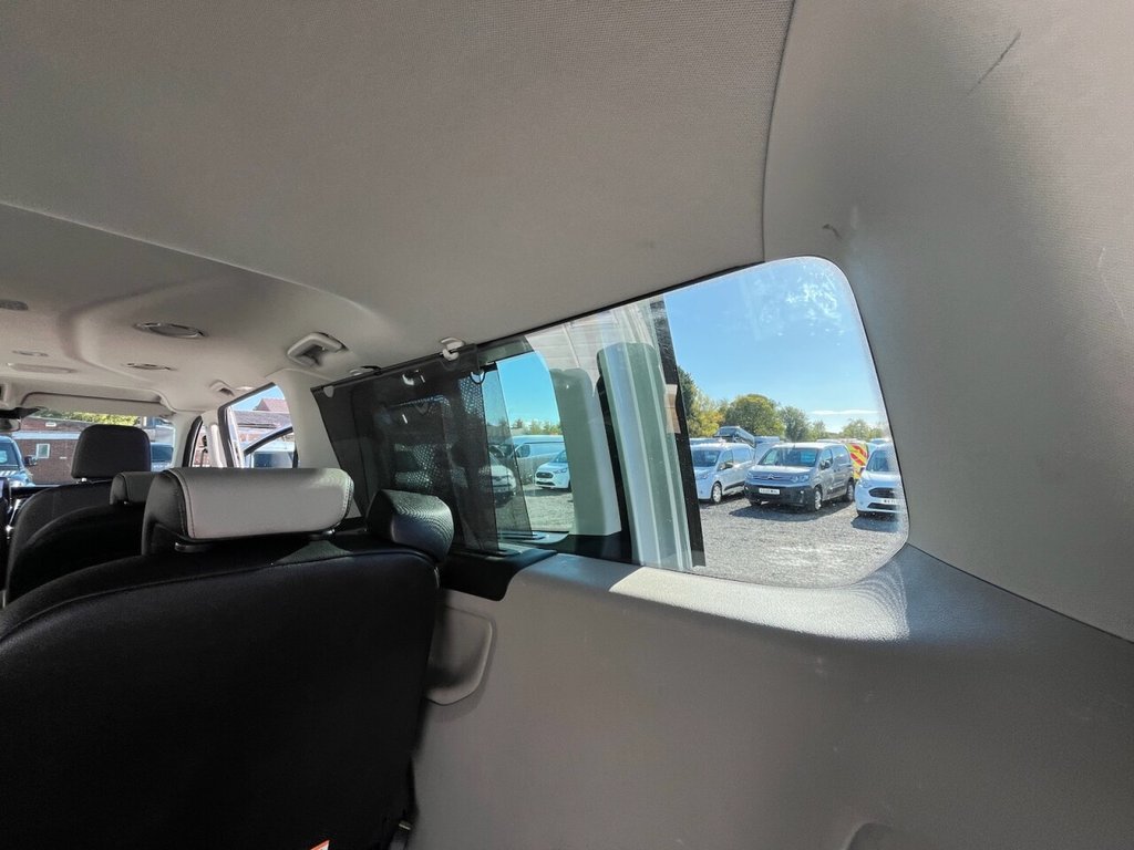 Used Ford Tourneo Custom 2022 for sale - 76080733: Photo 37