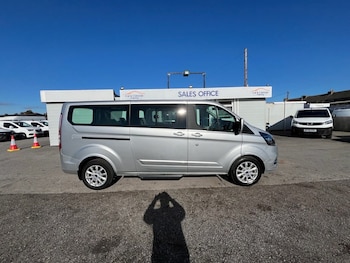 Used Ford Tourneo Custom 2022 for sale - 76080733: Photo