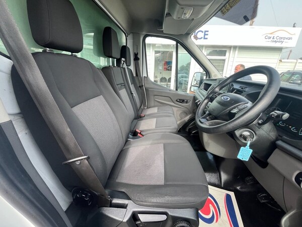 Used Ford Transit 2022 for sale - 76178381: Photo 37