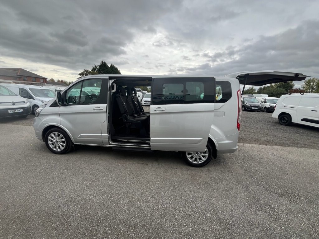 Used Ford Tourneo Custom 2021 for sale - 76178379: Photo 10