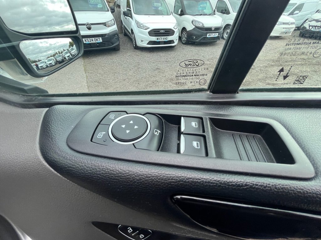 Used Ford Tourneo Custom 2021 for sale - 76178379: Photo 41