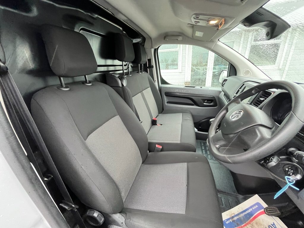 Used Vauxhall Vivaro 2023 for sale - 77319492: Photo 12