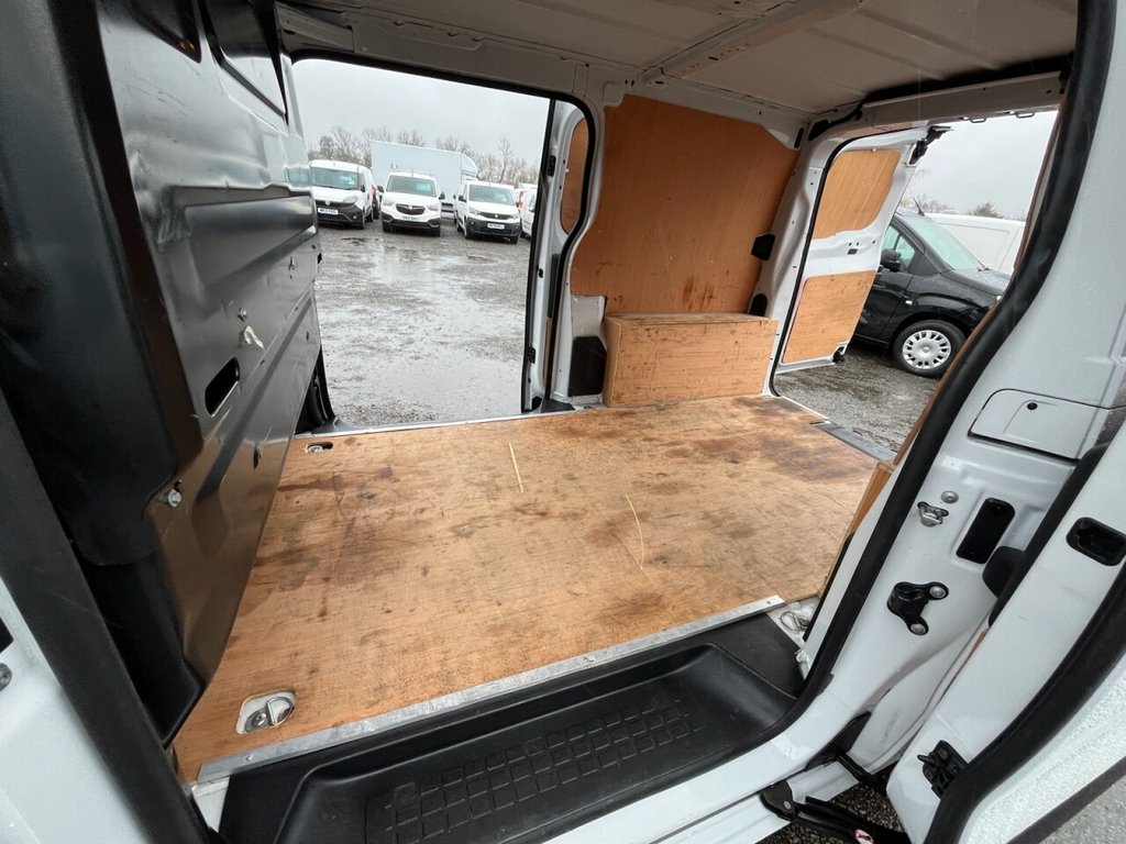 Used Vauxhall Vivaro 2023 for sale - 77319492: Photo 20