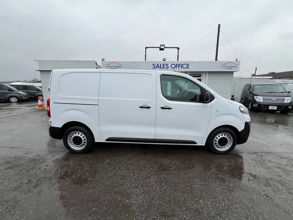 Used Vauxhall Vivaro 2023 for sale - 77319492: Photo 8