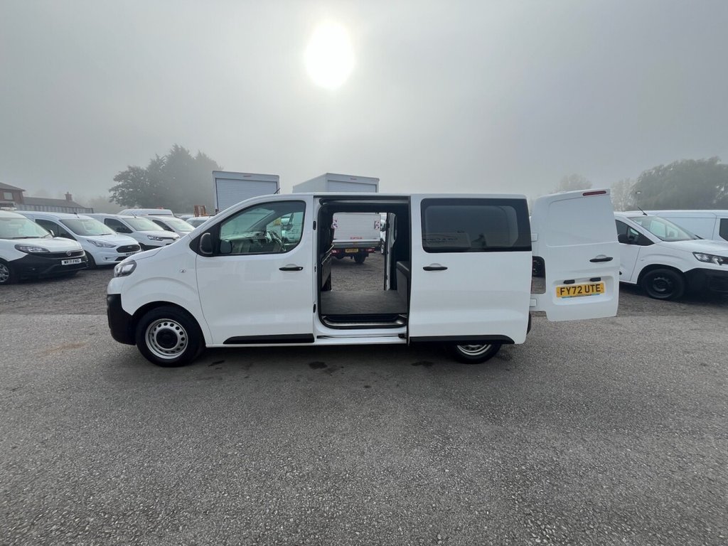 Used Vauxhall Vivaro 2022 for sale - 76356246: Photo 11