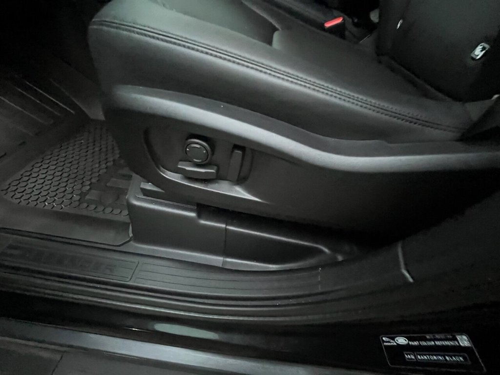 Used Land Rover Defender 2025 for sale - 77422572: Photo 31