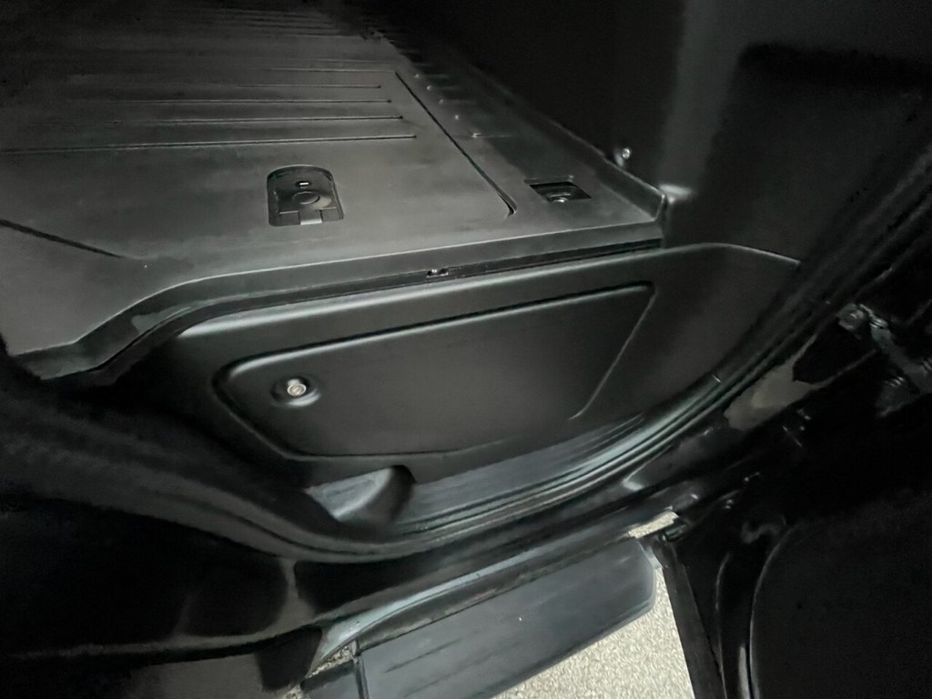 Used Land Rover Defender 2025 for sale - 77422572: Photo 34