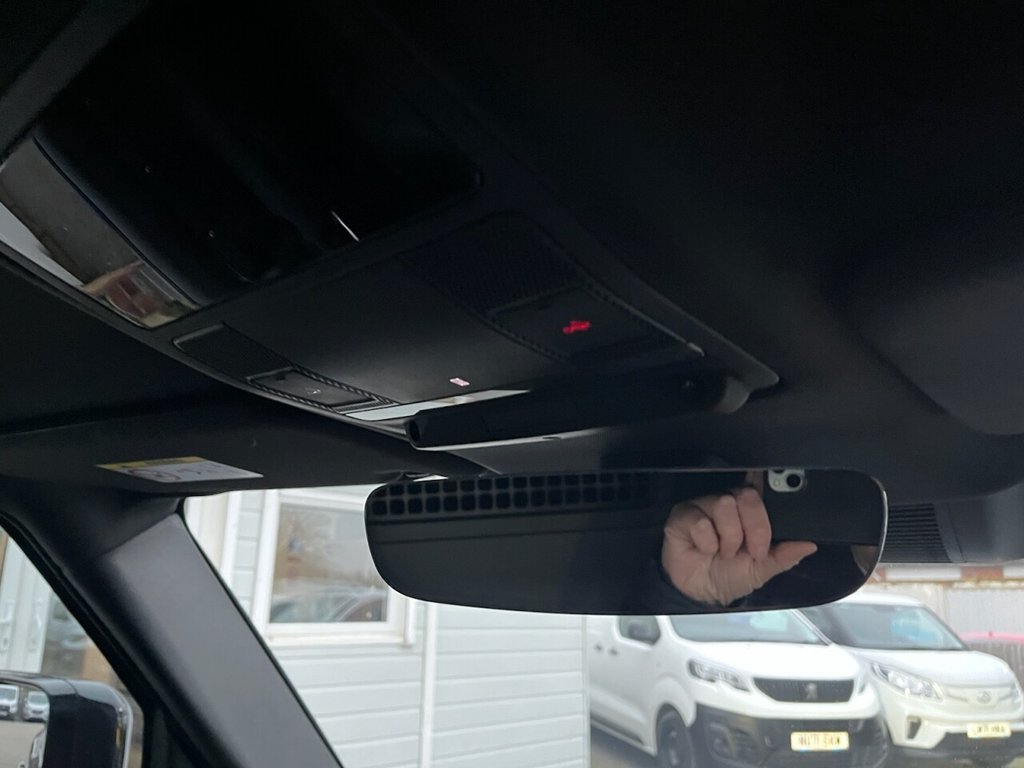 Used Land Rover Defender 2025 for sale - 77422572: Photo 44