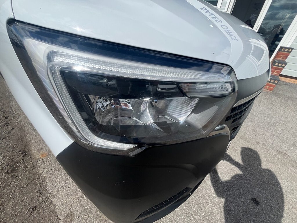 Used Renault Master 2022 for sale - 76642225: Photo 46