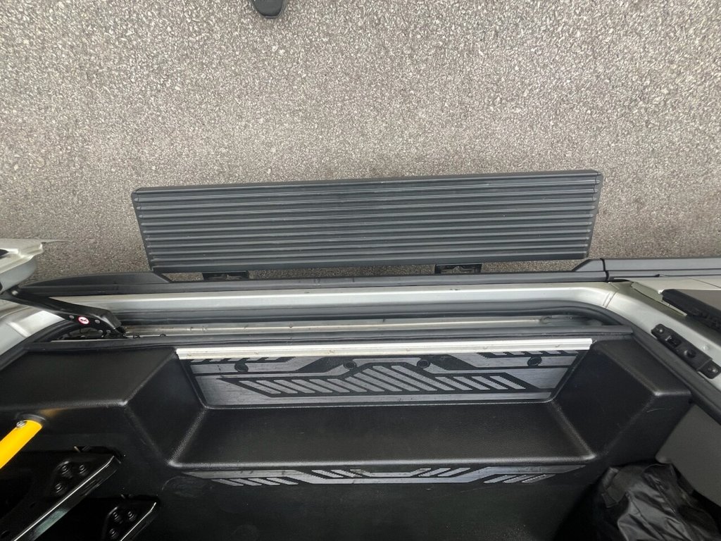 Vehicle 35