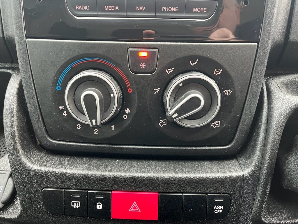 Used Vauxhall Movano 2022 for sale - 76178361: Photo 39