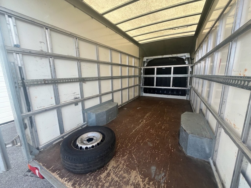 Vehicle 29
