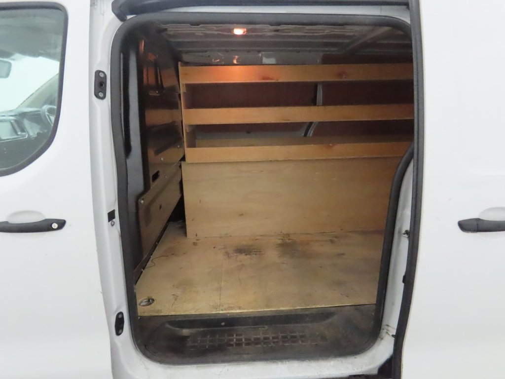 Used Vauxhall Vivaro 2022 for sale - 76333877: Photo 6