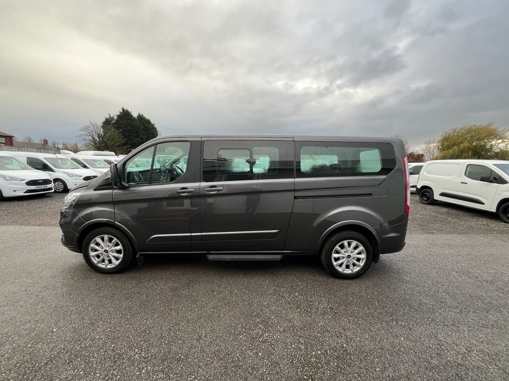 Used Ford Tourneo Custom 2022 for sale - 76686624: Photo 10