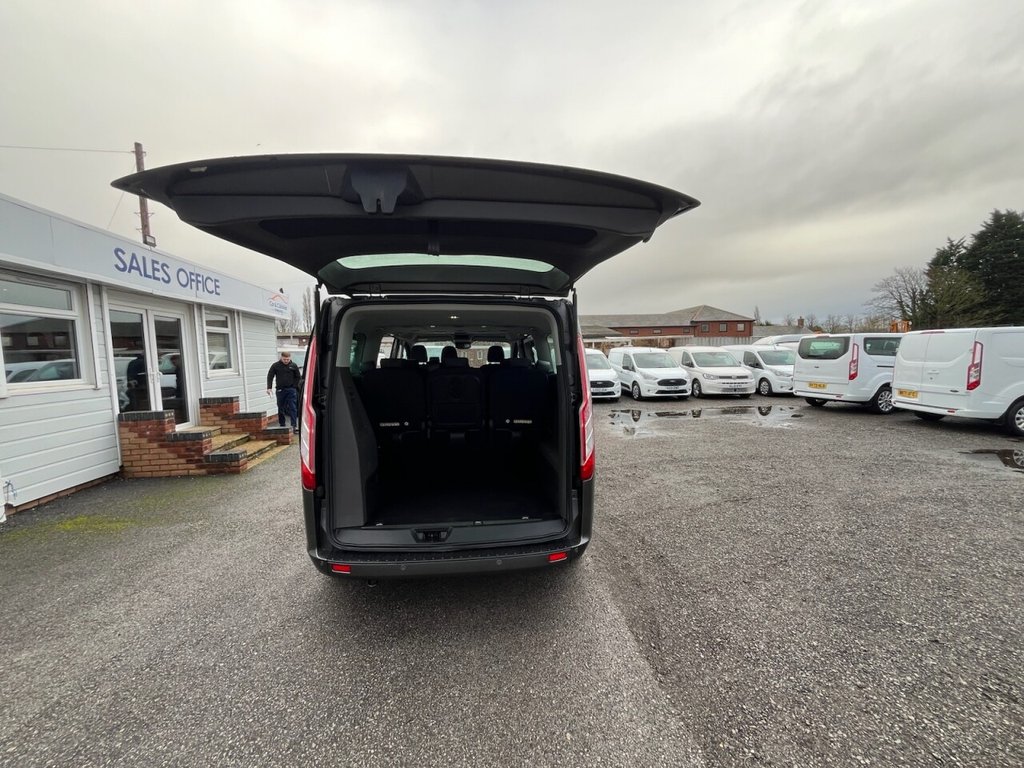 Used Ford Tourneo Custom 2022 for sale - 76686624: Photo 25