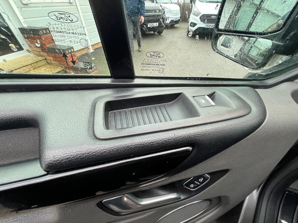 Used Ford Tourneo Custom 2022 for sale - 76686624: Photo 35