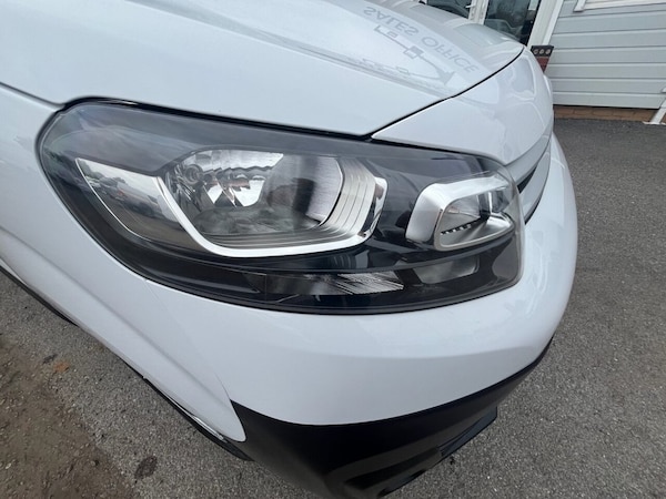 Used Citroen Dispatch 2023 for sale - 75474076: Photo 40