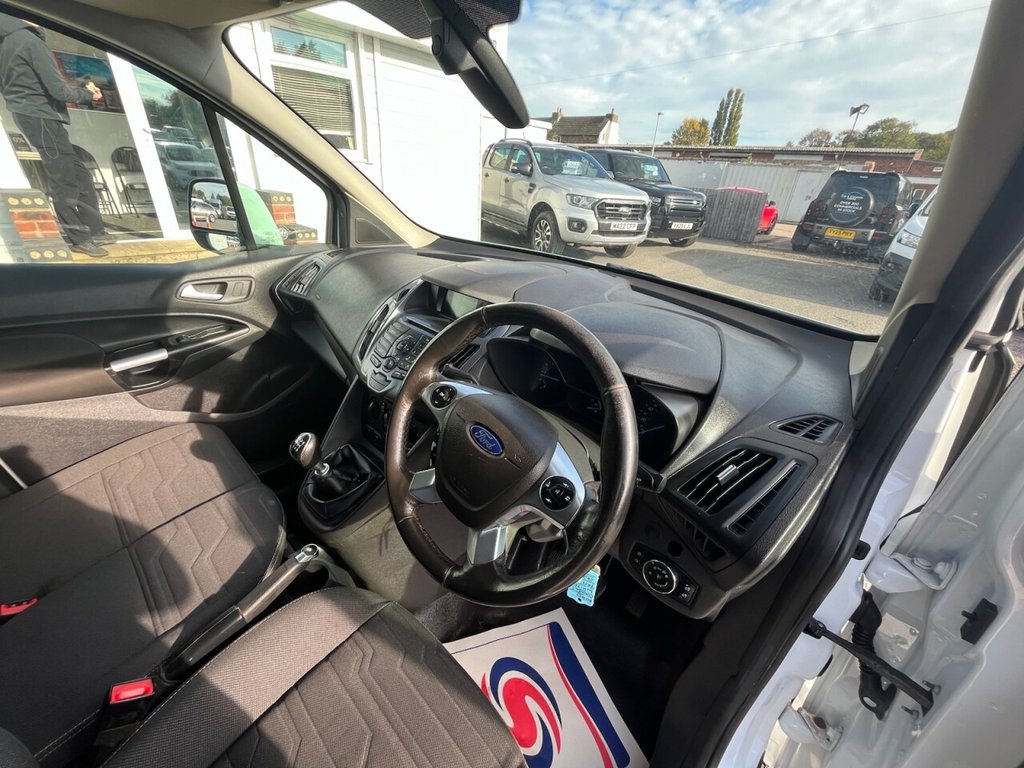 Used Ford Transit Connect 2017 for sale - 76178357: Photo 10