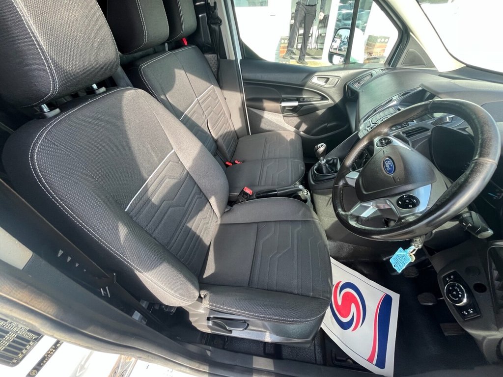 Used Ford Transit Connect 2017 for sale - 76178357: Photo 12