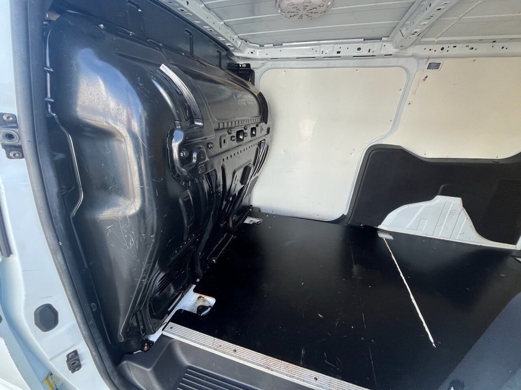 Used Ford Transit Connect 2017 for sale - 76178357: Photo 21