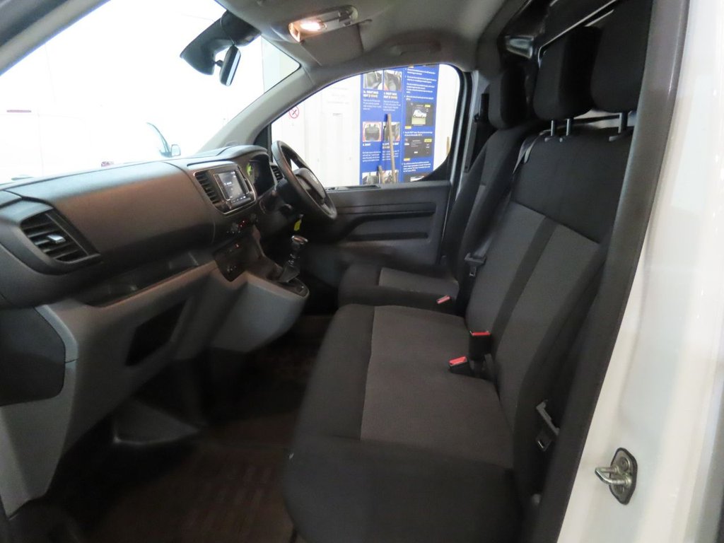 Used Vauxhall Vivaro 2022 for sale - 76417068: Photo 11