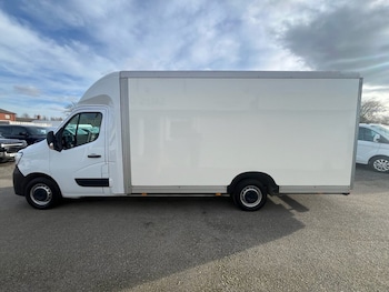 Used Renault Master 2024 for sale - 77572040: Photo