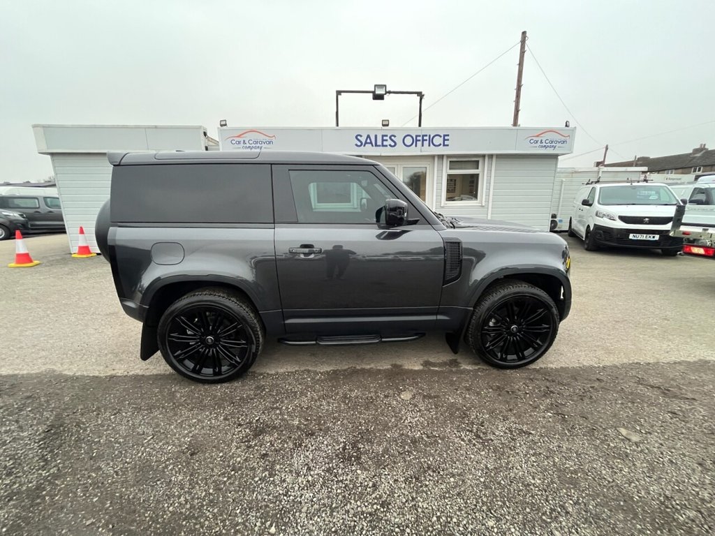 Used Land Rover Defender 2025 for sale - 77422443: Photo 19